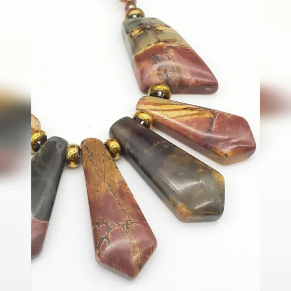 Handmade Red Creek Jasper Stone Bib Style Necklace Iridescent Glass Seed Beads - Picture 11 of 12